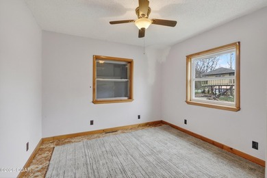 Welcome home to this solid 3-bedroom, 2.5-bath brick home - photo 19