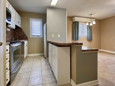 This 2 BR 2 BA condo is in Grand Palms Resort (previously - photo 9