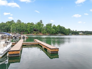 Spacious home with deep water boat slip - photo 40