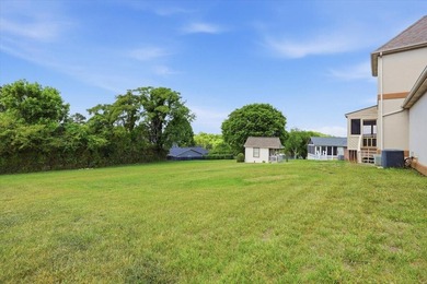 INTRODUCTING 1035 E. Brentwood Dr. in the highly desirable - photo 43