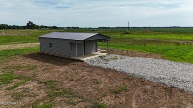 Lake Acreage For Sale in Yazoo City, Mississippi