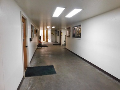 First time on the market this Commercial Job Shop with CNC Mills - photo 8