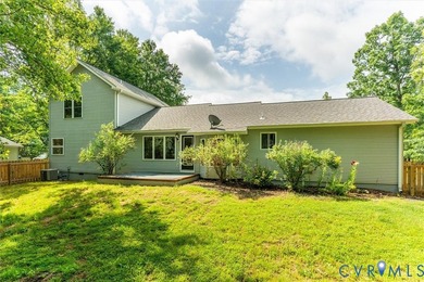 Don't miss this beautifully maintained home in Lake Monticello! - photo 5