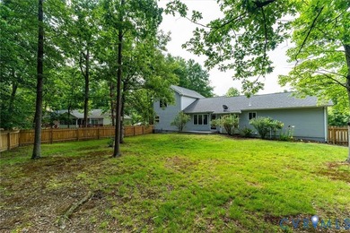 Don't miss this beautifully maintained home in Lake Monticello! - photo 7