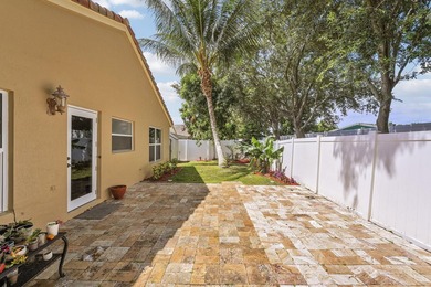Welcome home! This move-in ready 3-bedroom, 2-bathroom - photo 35