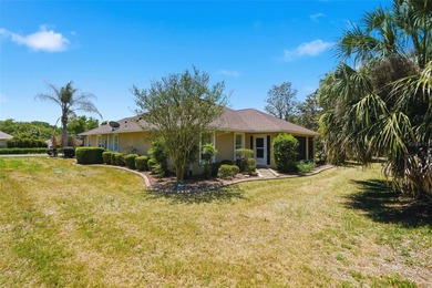 Tucked away in the desirable Harbor Hills championship golf - photo 40