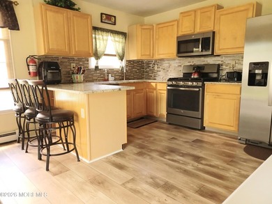 Welcome Home to your beautifully maintained Yellowstone model in - photo 1