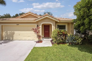 Welcome home! This move-in ready 3-bedroom, 2-bathroom - photo 41