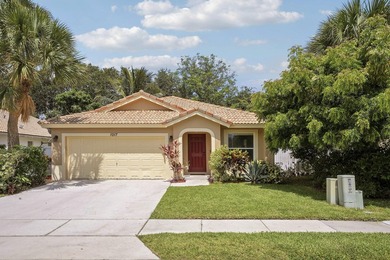 Welcome home! This move-in ready 3-bedroom, 2-bathroom - photo 42