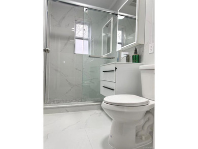Welcome to this beautifully townhouse located in the heart of - photo 10