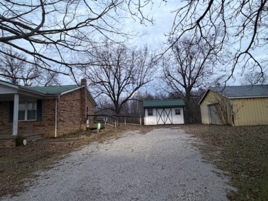 REDUCED! Low Maintenance Brick Home! Call Dottie! - photo 2