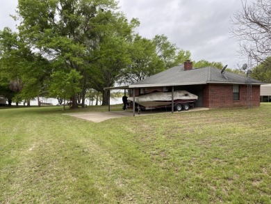 Nice Brick Home on 2 Waterfront Lots with Fishing Pier - photo 2