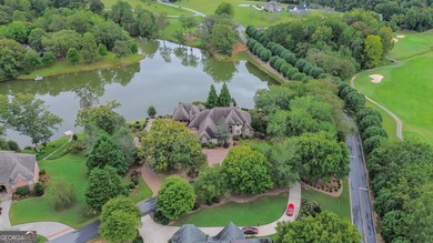 Welcome to a truly majestic residence nestled in the foothills - photo 3
