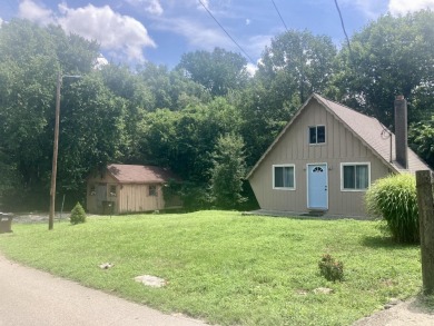 Lake Home Sale Pending in Clay City, Kentucky