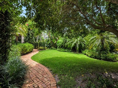 Wonderful Palm Beach cottage on a 14,029 SF lot on Garden Road - photo 19