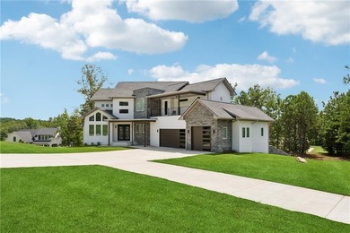This is Your Opportunity to Own a Beautiful Contemporary Luxury - photo 3