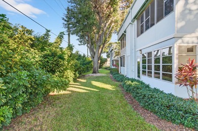 Completely Renovated 2/2 Ground-Floor Condo in Kings Point! - photo 43