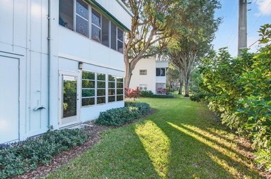 Completely Renovated 2/2 Ground-Floor Condo in Kings Point! - photo 44