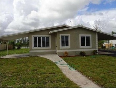 Rock Pit Lake  Home For Sale in Fort Lauderdale Florida