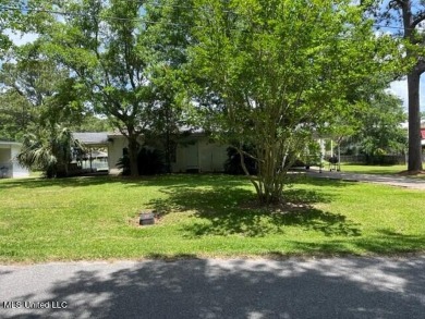 Pascagoula River - Jackson County Home For Sale in Gautier Mississippi