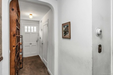 BEST PRICED HOME IN WHITESTONE!!!! Opportunity knocks on this - photo 3