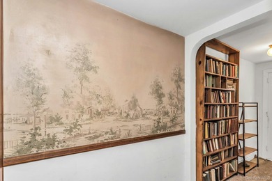 BEST PRICED HOME IN WHITESTONE!!!! Opportunity knocks on this - photo 10