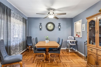 Welcome to this charming and well maintained Tudor Colonial one - photo 4