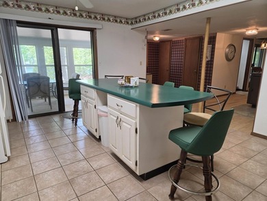 Privacy and Lakefront living, what more could you ask for? Deck - photo 6