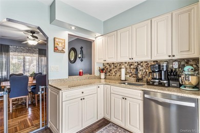 Welcome to this charming and well maintained Tudor Colonial one - photo 8