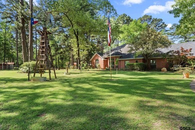 Lake Palestine Home For Sale in Flint Texas