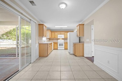 Sought-after McMillian floor plan with private wooded views! - photo 16