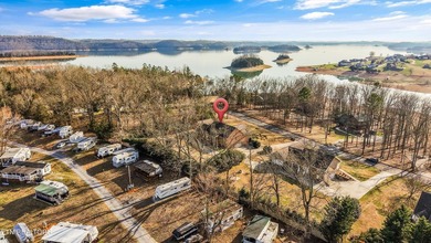 This one is priced WAY below comps, and is being sold AS IS. 637 - photo 18