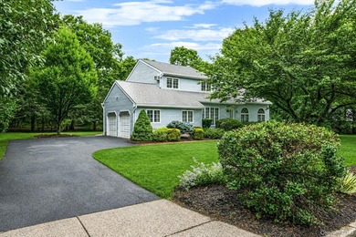 Spacious Contemporary Colonial situated on nearly an acre lot in - photo 1