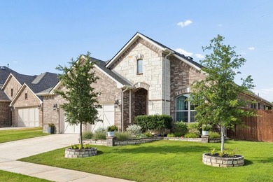 Seventeen Lakes  Home For Sale in Fort Worth Texas