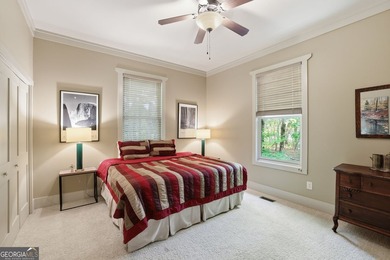 This spectacular 3,030-square-foot, 4-bedroom, 4-bathroom lake - photo 24