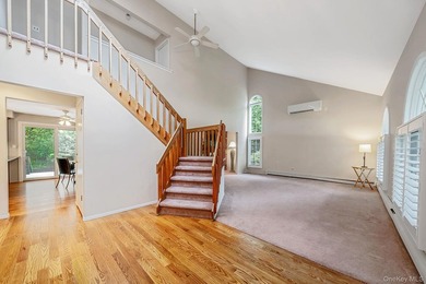Spacious Contemporary Colonial situated on nearly an acre lot in - photo 5