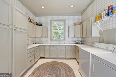 This spectacular 3,030-square-foot, 4-bedroom, 4-bathroom lake - photo 31