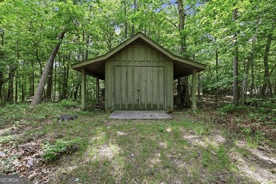 This spectacular 3,030-square-foot, 4-bedroom, 4-bathroom lake - photo 37