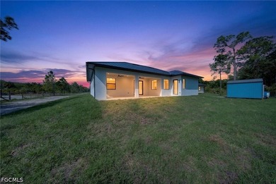 READY TO MOVE IN! Beautiful New Construction Home situated on a - photo 3