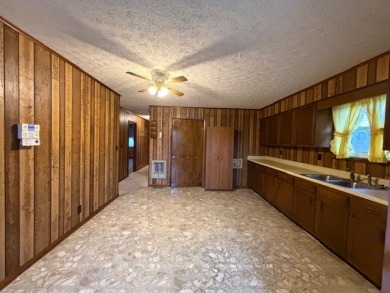REDUCED! Low Maintenance Brick Home! Call Dottie! - photo 7