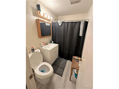 A smart opportunity with space inside and out, convenience, and - photo 8