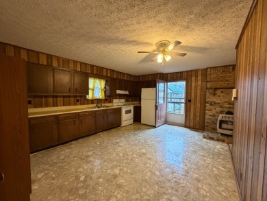 REDUCED! Low Maintenance Brick Home! Call Dottie! - photo 12