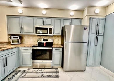 Lake Condo For Sale in Pompano Beach, Florida