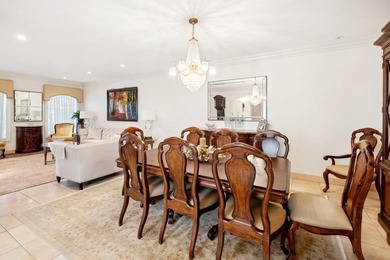A Distinguished Bay Ridge Estate with Timeless Elegance & - photo 12