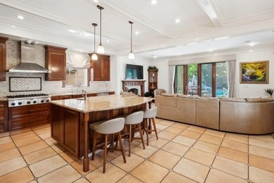 A Distinguished Bay Ridge Estate with Timeless Elegance & - photo 15