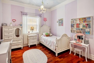 A Distinguished Bay Ridge Estate with Timeless Elegance & - photo 26