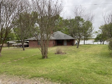 Nice Brick Home on 2 Waterfront Lots with Fishing Pier - photo 3