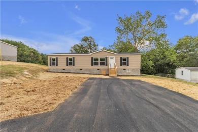 Lake Home For Sale in Cartersville, Georgia
