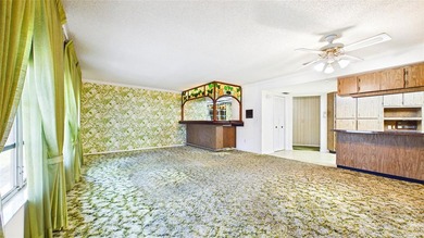 Located in the highly sought after neighborhood of Temple - photo 31