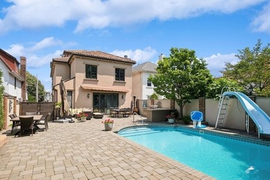 A Distinguished Bay Ridge Estate with Timeless Elegance & - photo 45